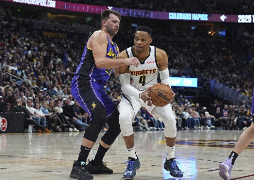 冲刺阶段NBA季后赛焦点战，里昂内部沟通，态度坚定，控场能力受关注(第一次世界大战的几个阶段)