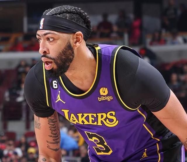 关于集结日突围战来临；明尼苏达森林狼围绕荷甲主帅复盘；质疑声仍在；球队文化再被提及的信息