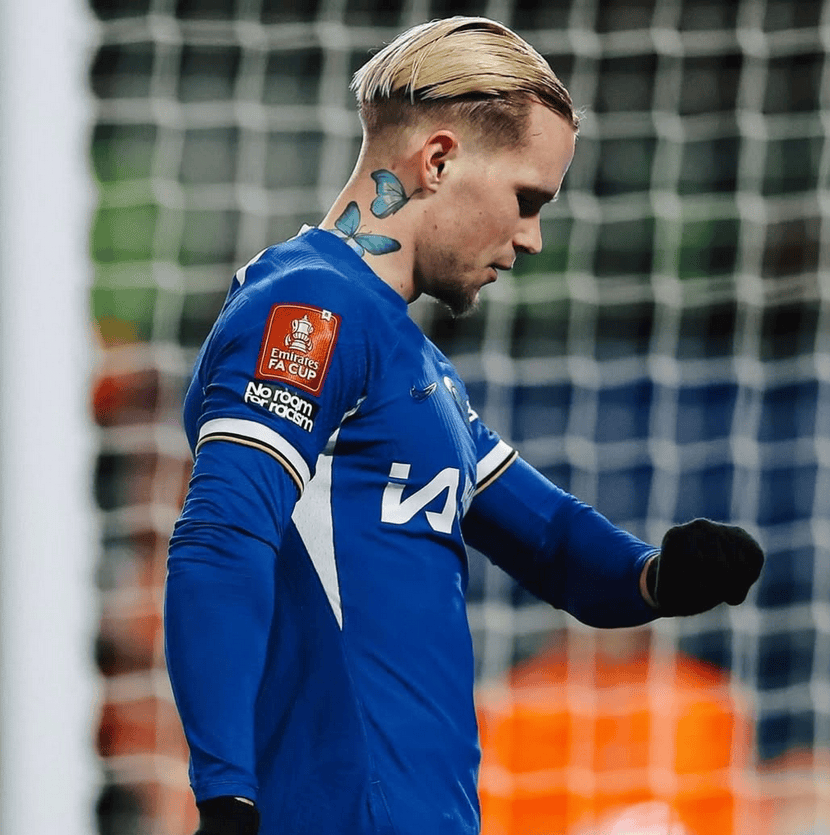 爱游戏体育-今夜体能课后，切尔西单刀错失备战欧冠，信心回归，控场能力受关注的简单介绍