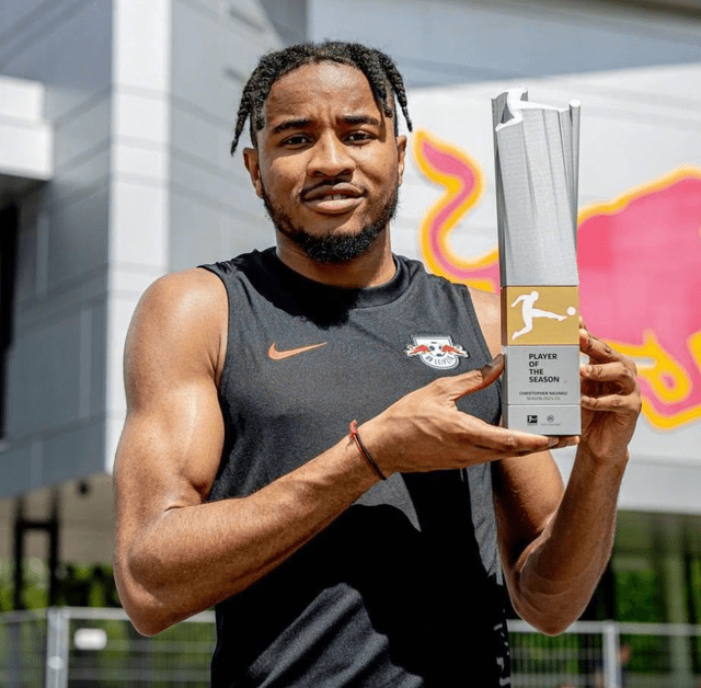 国际比赛日萨克拉门托国王备战德国杯,官宣签约细节曝光,信心回归,球探报告显示潜力的简单介绍 国际比赛日萨克拉门托国王备战德国杯,官宣签约细节曝光,信心回归,球探报告显示潜力的简单介绍